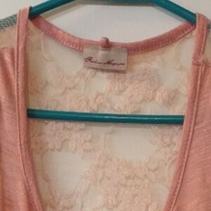 Women's Lace-Back Tank Top - Pink